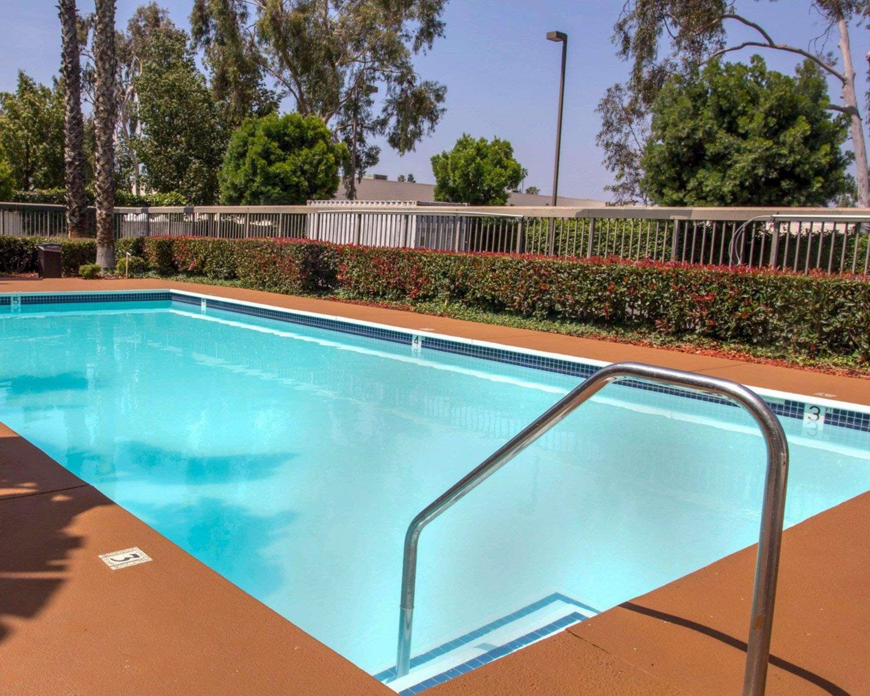 Quality Inn Riverside Near Ucr And Downtown מראה חיצוני תמונה