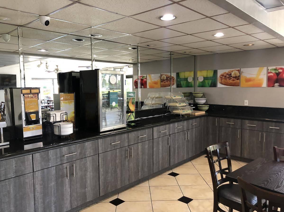 Quality Inn Riverside Near Ucr And Downtown מראה חיצוני תמונה